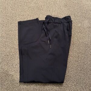 Lulu on the fly pant